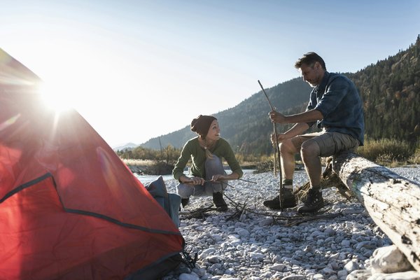 Quels sont les conseils pour camper en toute sécurité en région de fjords?